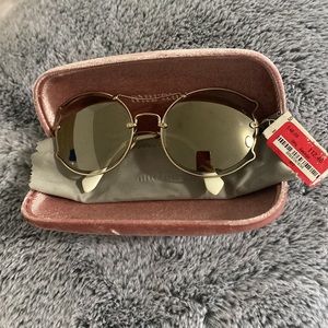 💓NWT Miu Miu 57mm Irregular Sunglasses